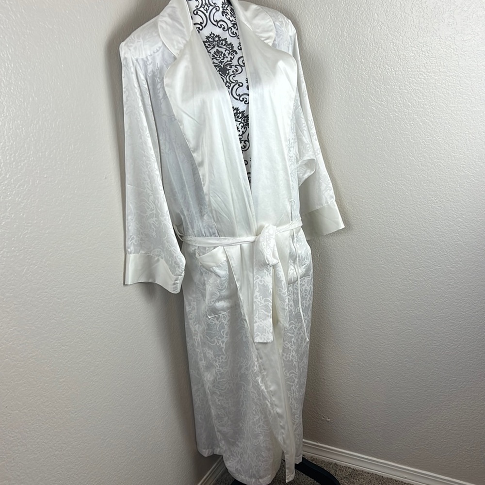 Victoria’s Secret Vintage Full Length Floral Robe